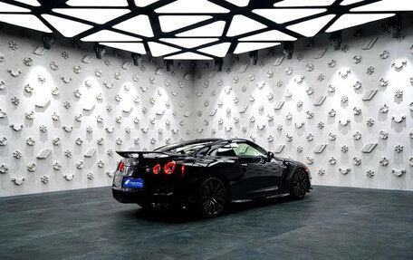 Nissan GT-R, 2024 год, 28 300 000 рублей, 5 фотография