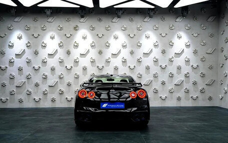 Nissan GT-R, 2024 год, 28 300 000 рублей, 6 фотография