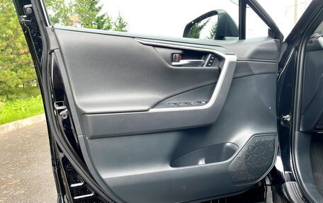 Toyota RAV4, 2022 год, 3 690 000 рублей, 16 фотография