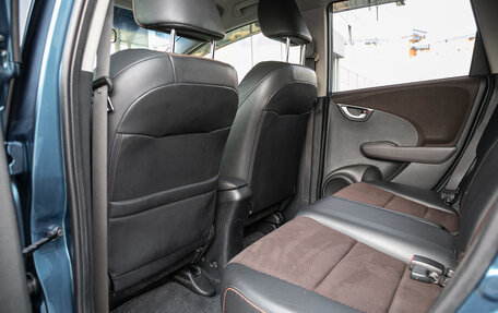 Honda Fit Shuttle I рестайлинг, 2011 год, 998 000 рублей, 17 фотография