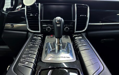 Porsche Panamera II рестайлинг, 2015 год, 4 000 000 рублей, 12 фотография