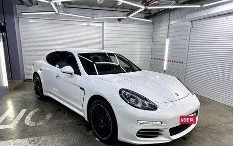 Porsche Panamera II рестайлинг, 2015 год, 4 000 000 рублей, 2 фотография