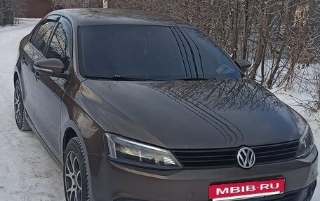 Volkswagen Jetta VI, 2012 год, 760 000 рублей, 4 фотография