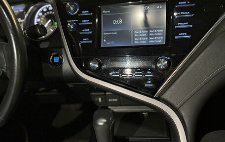 Toyota Camry, 2018 год, 2 370 000 рублей, 13 фотография