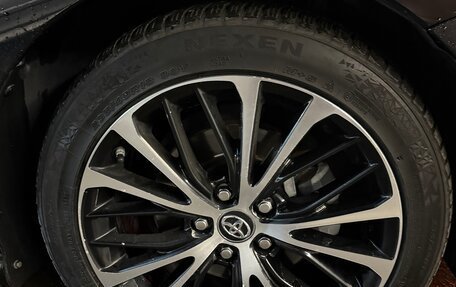 Toyota Camry, 2018 год, 2 370 000 рублей, 21 фотография