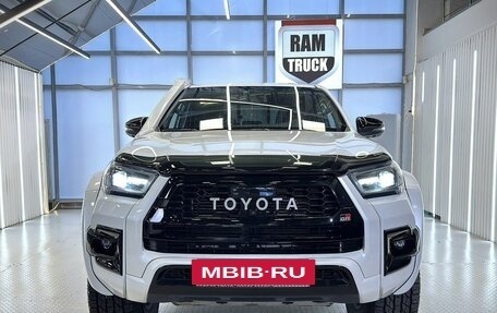 Toyota Hilux VIII, 2023 год, 7 499 999 рублей, 2 фотография