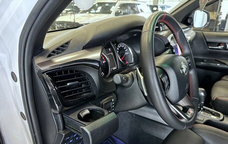 Toyota Hilux VIII, 2023 год, 7 499 999 рублей, 26 фотография