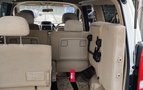Nissan Serena II, 1999 год, 630 000 рублей, 16 фотография