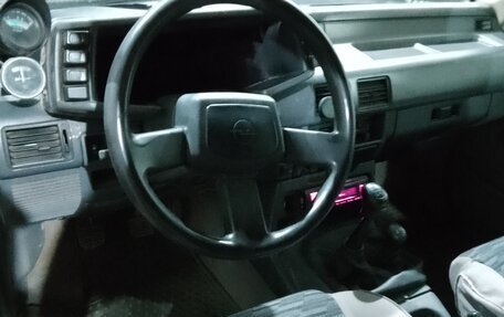 Opel Frontera A, 1993 год, 470 000 рублей, 19 фотография