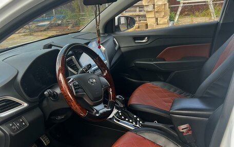 Hyundai Solaris II рестайлинг, 2019 год, 1 200 000 рублей, 6 фотография