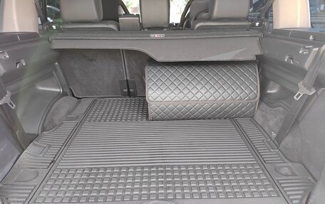 Land Rover Discovery III, 2007 год, 1 450 000 рублей, 34 фотография
