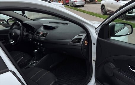 Renault Megane III, 2013 год, 930 000 рублей, 5 фотография