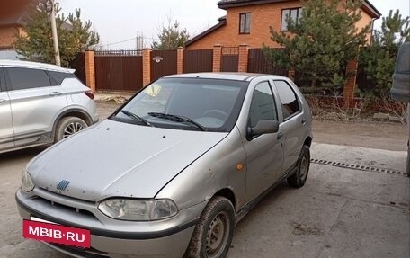 Fiat Palio II, 2000 год, 125 000 рублей, 3 фотография