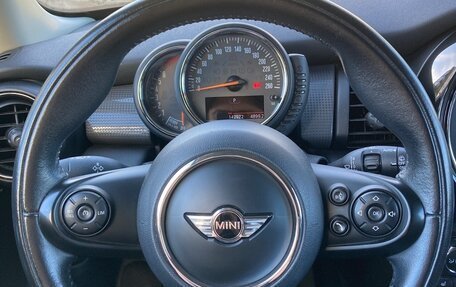 MINI Hatch, 2017 год, 1 430 000 рублей, 18 фотография