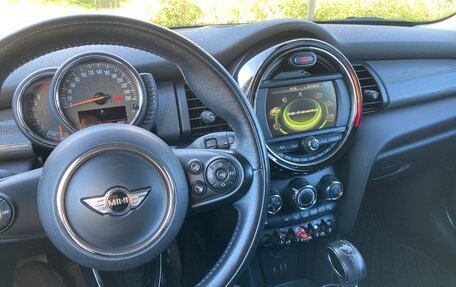 MINI Hatch, 2017 год, 1 430 000 рублей, 17 фотография