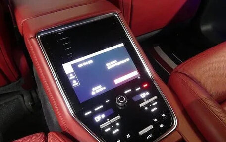 Porsche Panamera II рестайлинг, 2021 год, 8 000 000 рублей, 13 фотография