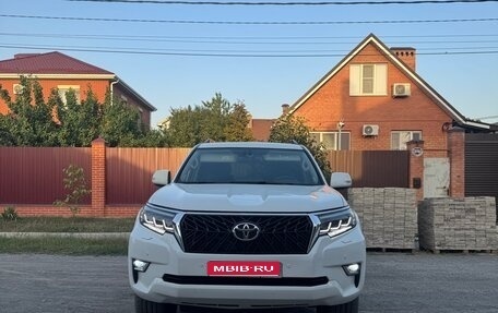 Toyota Land Cruiser Prado 150 рестайлинг 2, 2013 год, 2 780 000 рублей, 1 фотография