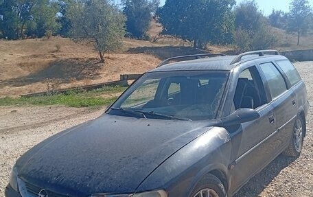 Opel Vectra B рестайлинг, 1997 год, 170 000 рублей, 1 фотография