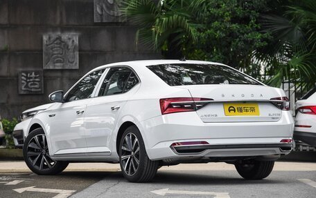 Skoda Superb, 2025 год, 2 317 000 рублей, 5 фотография