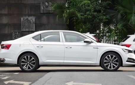 Skoda Superb, 2025 год, 2 317 000 рублей, 8 фотография
