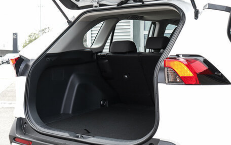 Toyota RAV4, 2025 год, 4 312 000 рублей, 10 фотография