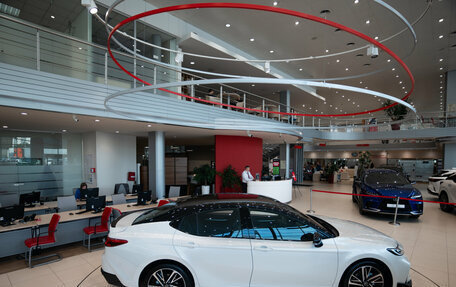 Toyota Camry, 2024 год, 4 704 000 рублей, 8 фотография