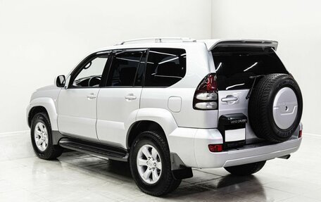 Toyota Land Cruiser Prado 120 рестайлинг, 2006 год, 1 595 000 рублей, 4 фотография