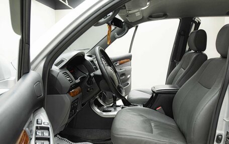 Toyota Land Cruiser Prado 120 рестайлинг, 2006 год, 1 595 000 рублей, 8 фотография
