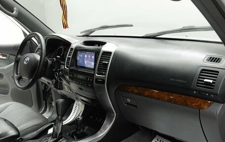 Toyota Land Cruiser Prado 120 рестайлинг, 2006 год, 1 595 000 рублей, 15 фотография