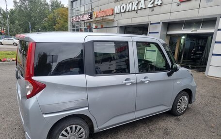 Toyota Roomy I, 2021 год, 1 018 000 рублей, 2 фотография