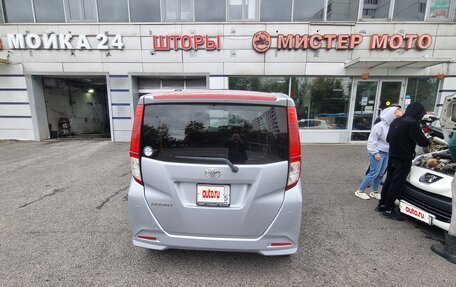 Toyota Roomy I, 2021 год, 1 018 000 рублей, 3 фотография