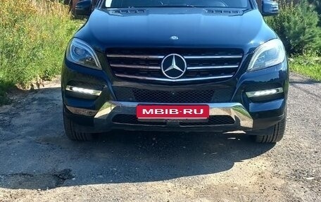 Mercedes-Benz M-Класс, 2014 год, 2 850 000 рублей, 1 фотография
