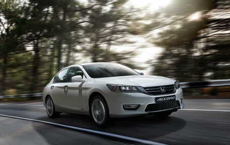 Honda Accord IX рестайлинг, 2013 год, 1 890 000 рублей, 1 фотография