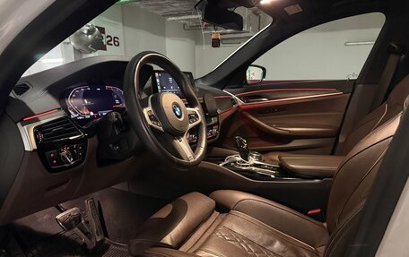 BMW 5 серия, 2019 год, 3 350 000 рублей, 16 фотография