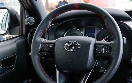 Toyota Hilux VIII, 2025 год, 8 948 800 рублей, 15 фотография
