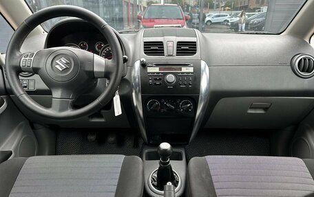 Suzuki SX4 II рестайлинг, 2010 год, 599 000 рублей, 20 фотография