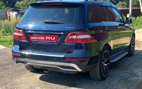 Mercedes-Benz M-Класс, 2014 год, 2 850 000 рублей, 2 фотография