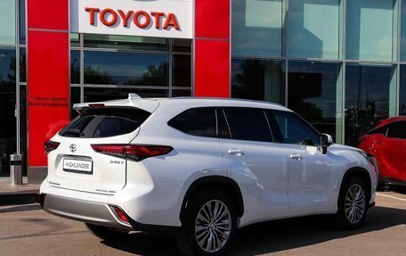 Toyota Highlander, 2025 год, 6 048 000 рублей, 5 фотография