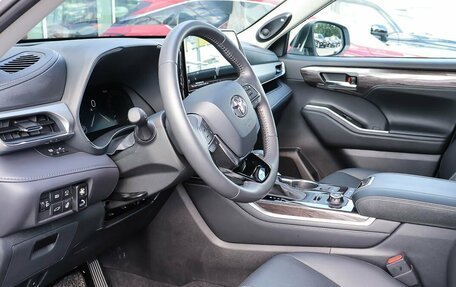 Toyota Highlander, 2025 год, 6 048 000 рублей, 11 фотография