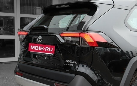 Toyota RAV4, 2024 год, 4 592 000 рублей, 5 фотография