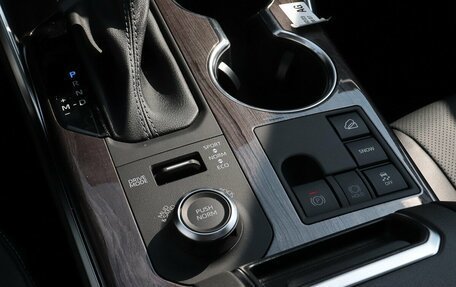 Toyota Highlander, 2025 год, 6 552 000 рублей, 27 фотография