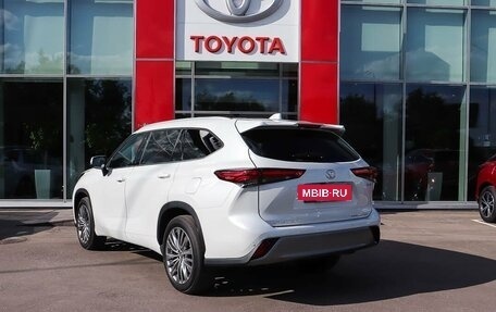 Toyota Highlander, 2025 год, 6 104 000 рублей, 3 фотография
