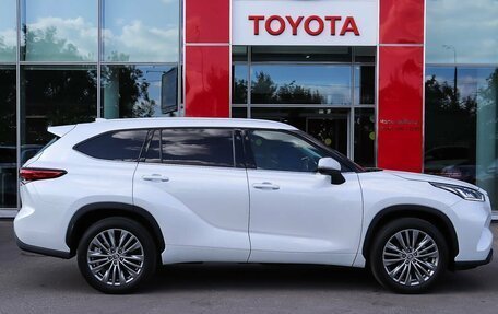 Toyota Highlander, 2025 год, 6 104 000 рублей, 6 фотография
