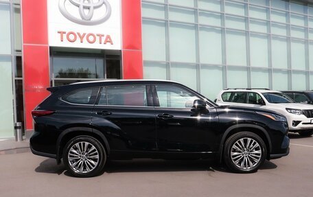 Toyota Highlander, 2025 год, 5 936 000 рублей, 6 фотография