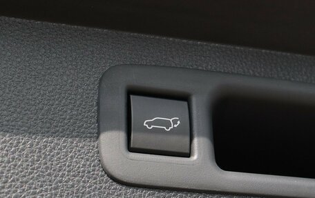 Toyota Highlander, 2025 год, 5 936 000 рублей, 19 фотография