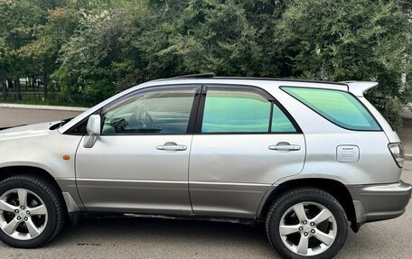 Toyota Harrier, 2001 год, 830 000 рублей, 3 фотография