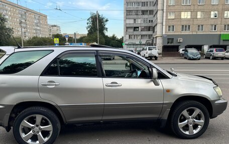 Toyota Harrier, 2001 год, 830 000 рублей, 5 фотография