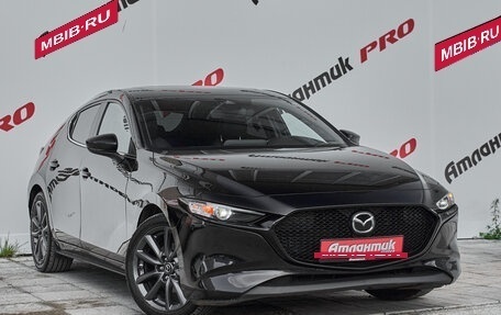 Mazda 3, 2021 год, 2 300 000 рублей, 6 фотография