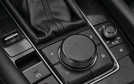 Mazda 3, 2021 год, 2 300 000 рублей, 23 фотография