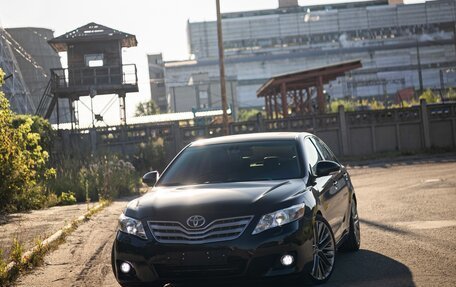 Toyota Camry, 2009 год, 1 700 000 рублей, 2 фотография